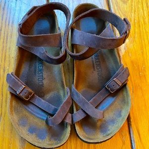 Birkenstock Yara in Habana - Oiled Leather